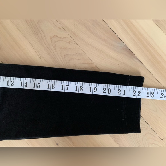 VINTAGE - Black Velvet Dress - Picture 9 of 11